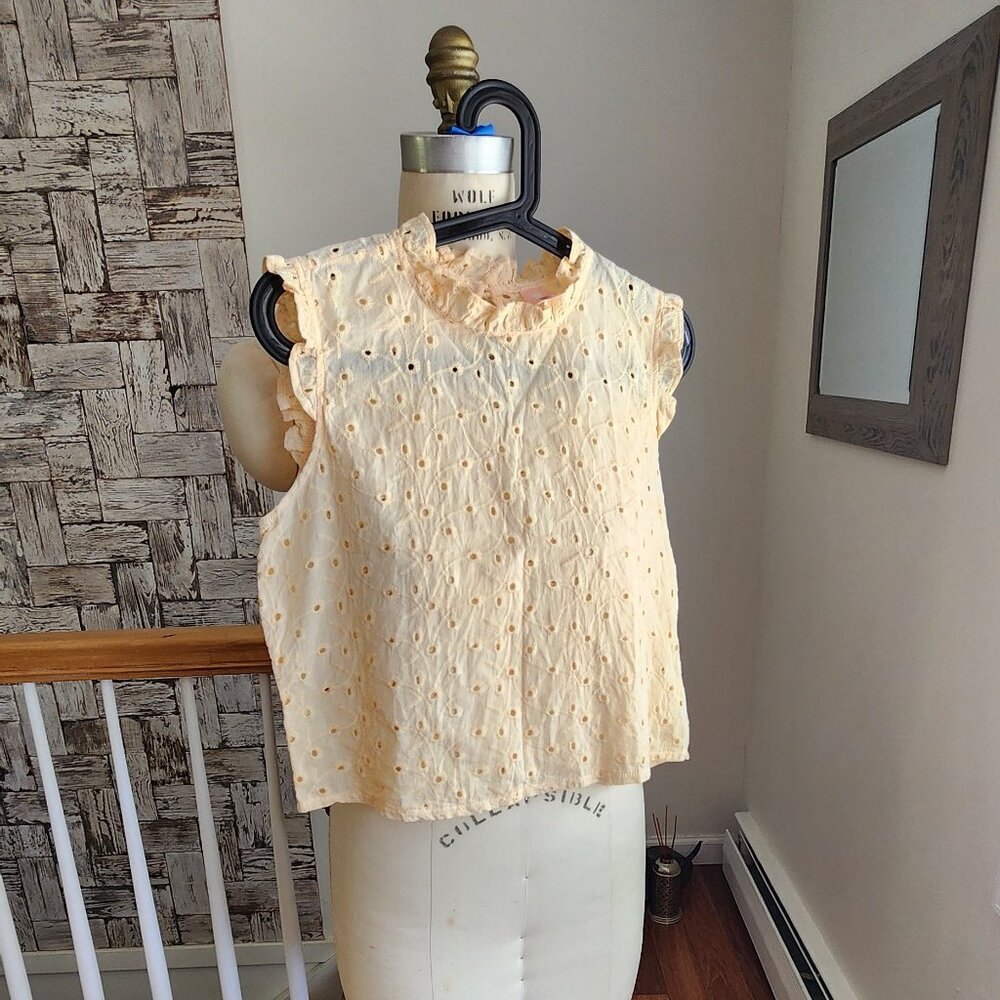 ADAS COLLECTION Eyelet Top Size XL(S US sizing)